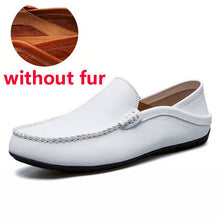 Load image into Gallery viewer, Jintoho Size Lớn 35-47 Slip On Nam Cho Nữ Xuân Thu Nam Mộc Mạch Trà Giày Nam Da Thật Chính Hãng của Đế Giày