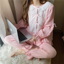 Load image into Gallery viewer, 2020 spring and Autumn New Chinese style lovely and sweet pajamas high grade court lace long sleeve pants home suit
