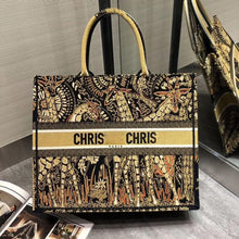 Load image into Gallery viewer, Book tote collection embroidery bags for women 2020 amazing handbag elegant bolso mujer fashion torebki damskie unique tote bag
