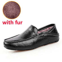 Load image into Gallery viewer, Jintoho Size Lớn 35-47 Slip On Nam Cho Nữ Xuân Thu Nam Mộc Mạch Trà Giày Nam Da Thật Chính Hãng của Đế Giày

