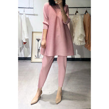 Load image into Gallery viewer, LANMREM 2020 New Spring Summer Round Collar Solid Color Short Sleeve Pullover T-shirt High Waist Pants Pleated Set Tide PD917
