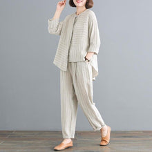 Load image into Gallery viewer, Mujer Loose Tops Pants Sets Women Autumn Stitching Harem Pants Retro Large Size Women's 2020 Striped Fashion Two-piece Suit Z543
